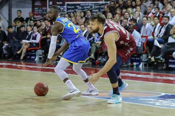 赛季新的冠 赛季新的冠