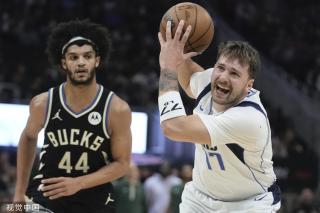 充分发挥自 充分发挥自